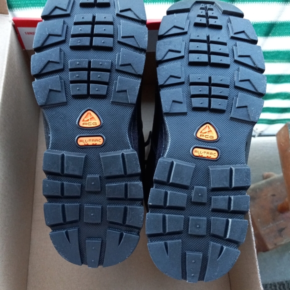 Nike 2y Air Max Boots NEW - Picture 10 of 12